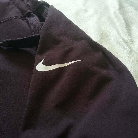 NIKE Pro NWOT Hyperwarm Cinch Neck Top Long-Sleeve Thermal Insulation - Picture 7 of 13